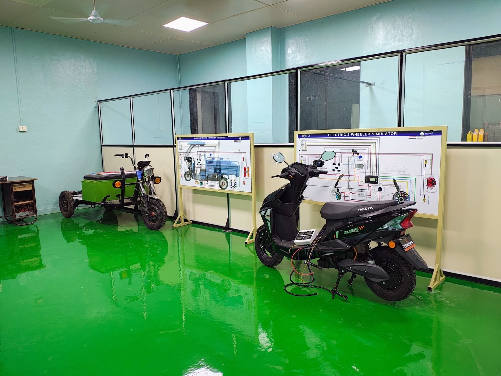 EV 2-Wheeler Simulator Lab